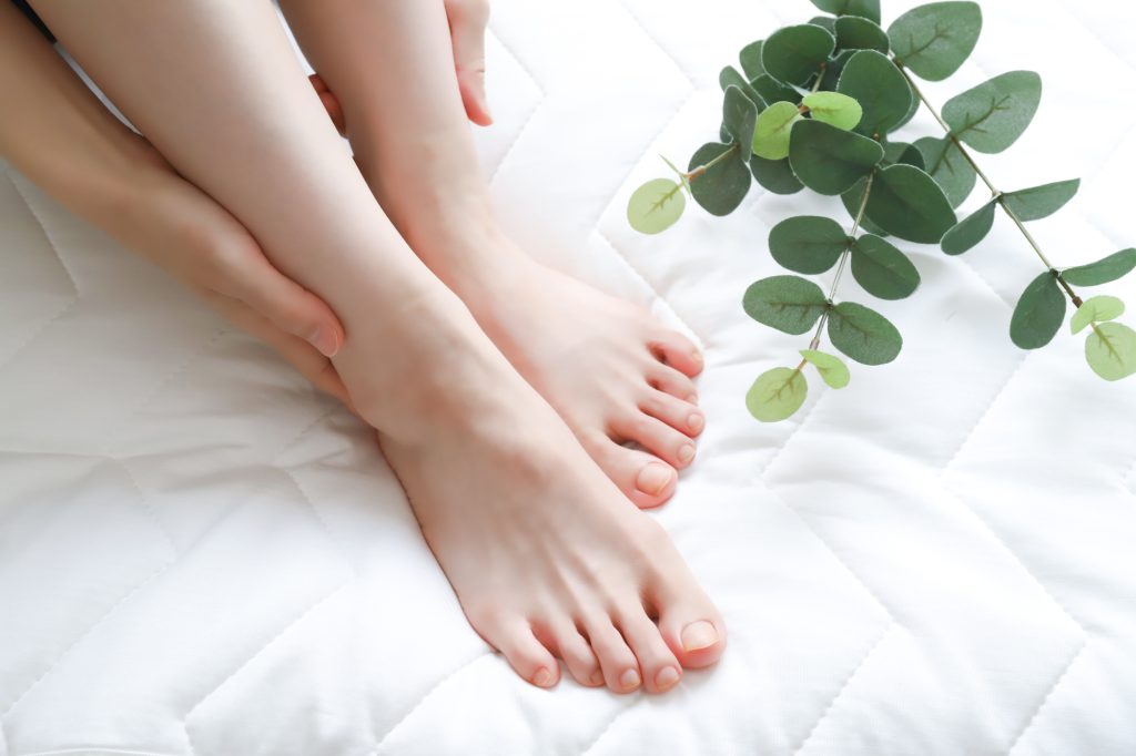 足の甲 むくみ パンパン