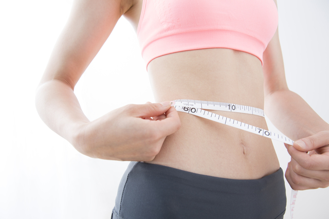 ダズユースリムコルセットの正しい着用方法とサイズの選び方