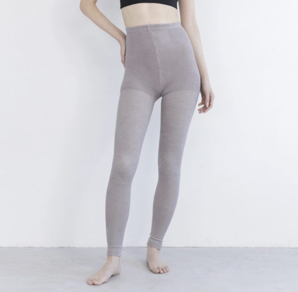 パジャマレギンスsleep+HEALINGFITの正しい着用方法とサイズの選び方