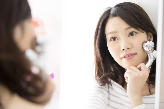 顔のむくみとは？仕組みをわかりやすく解説