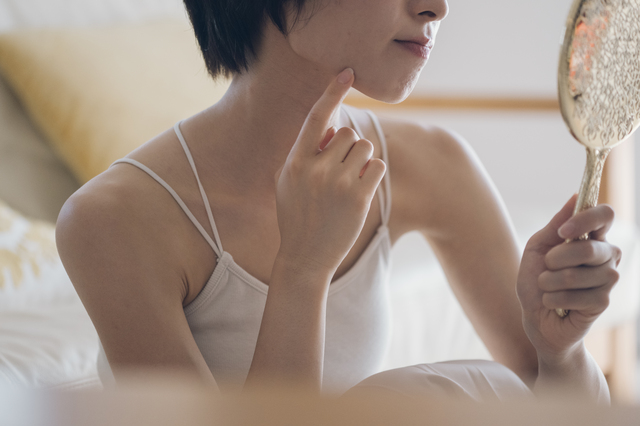 顔のむくみタイプ別の解消法